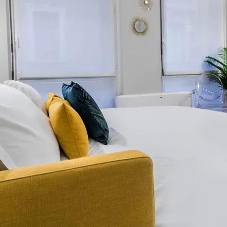 Joivy Elegant 1 Bedroom In Front Of The Sforzesco Castle * Mailand