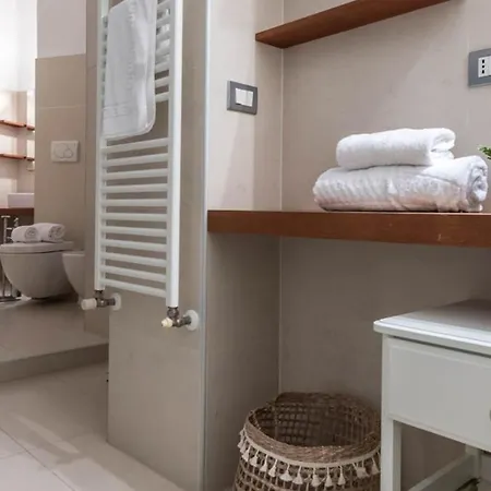 Apartment Joivy Elegant 1 Bedroom In Front Of The Sforzesco Castle Mailand