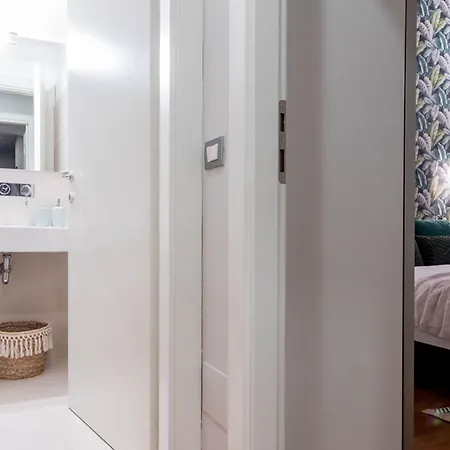 Joivy Elegant 1 Bedroom In Front Of The Sforzesco Castle * Milano